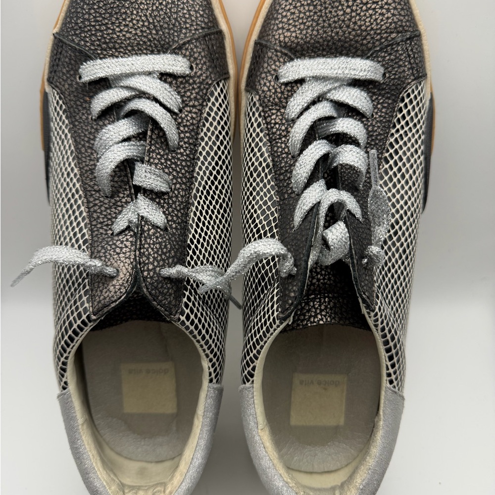 Dolce VitaStylish Black and Silver Sneakers women’s size 9